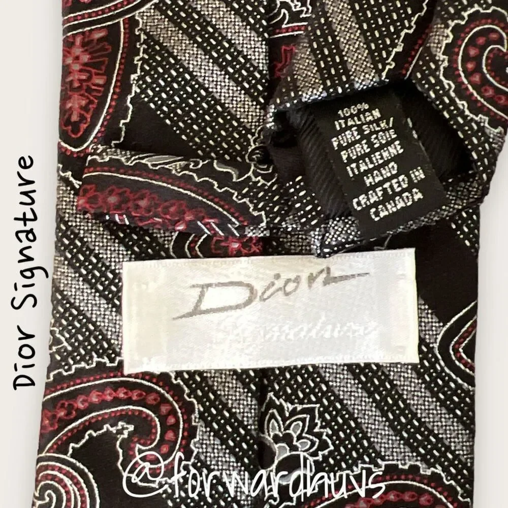 Dior Signature 100% Silk Necktie – Timeless Elegance